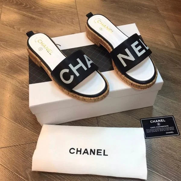 Chanel Latest Women鈥檚 Slides