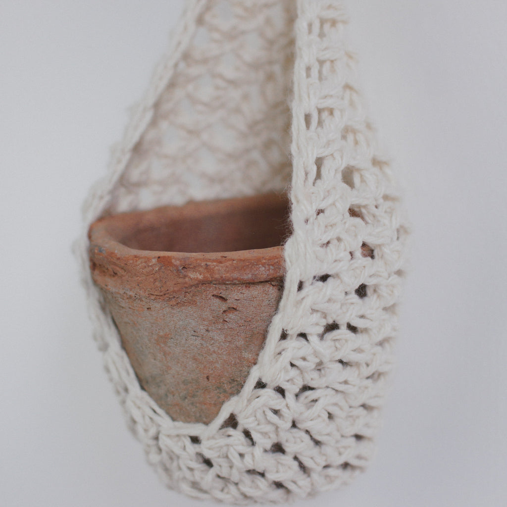 Crochet Hanging Basket Written Pattern, crochet plant hanging basket pattern, crochet pattern, crochet, Brunaticality