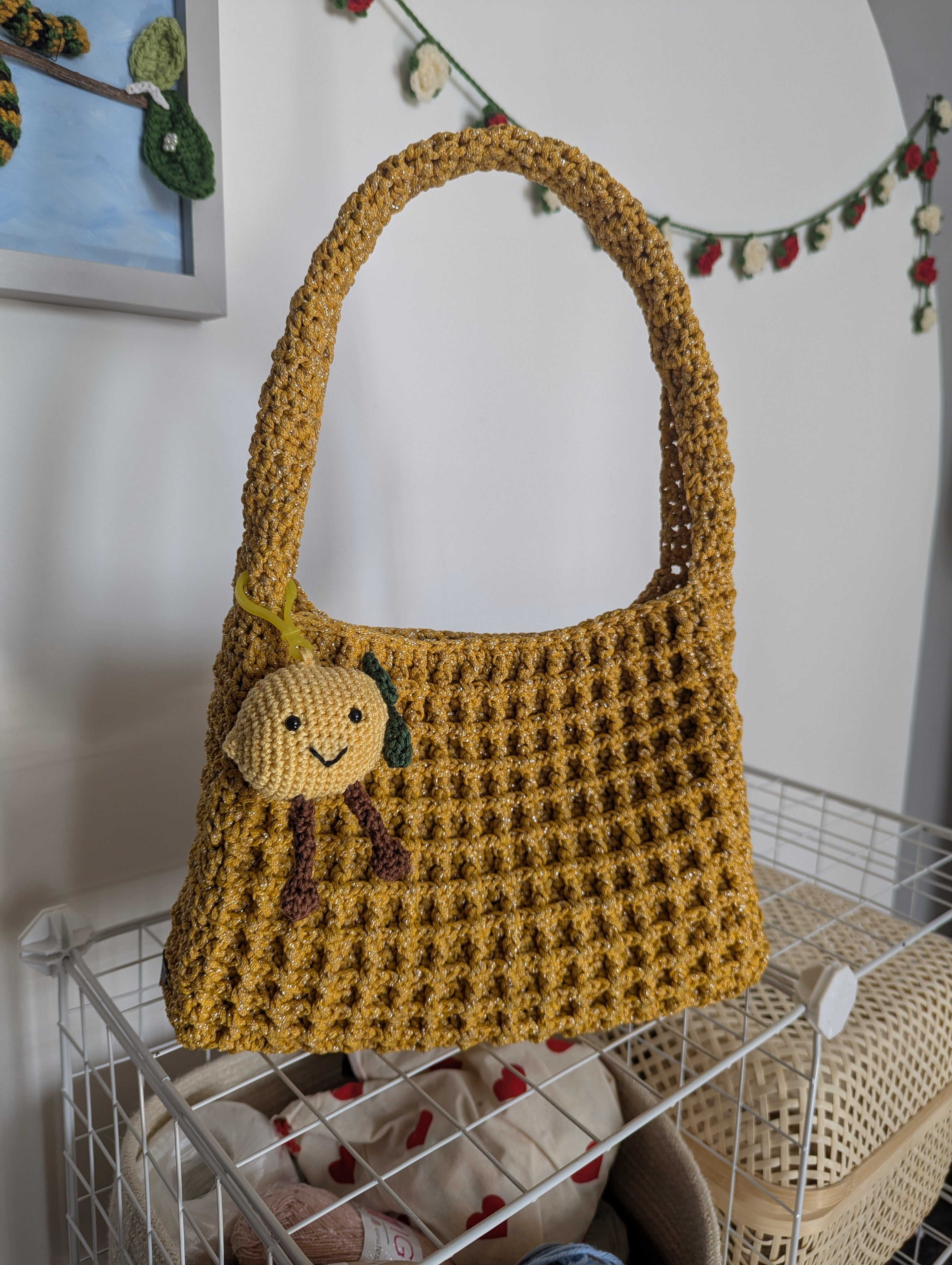 Crochet Lemon Plushie Pattern PDF - Amigurumi Bag Charm or Keychain - Beginner Friendly Fruit Toy - Crochet Pattern - Instant Download
