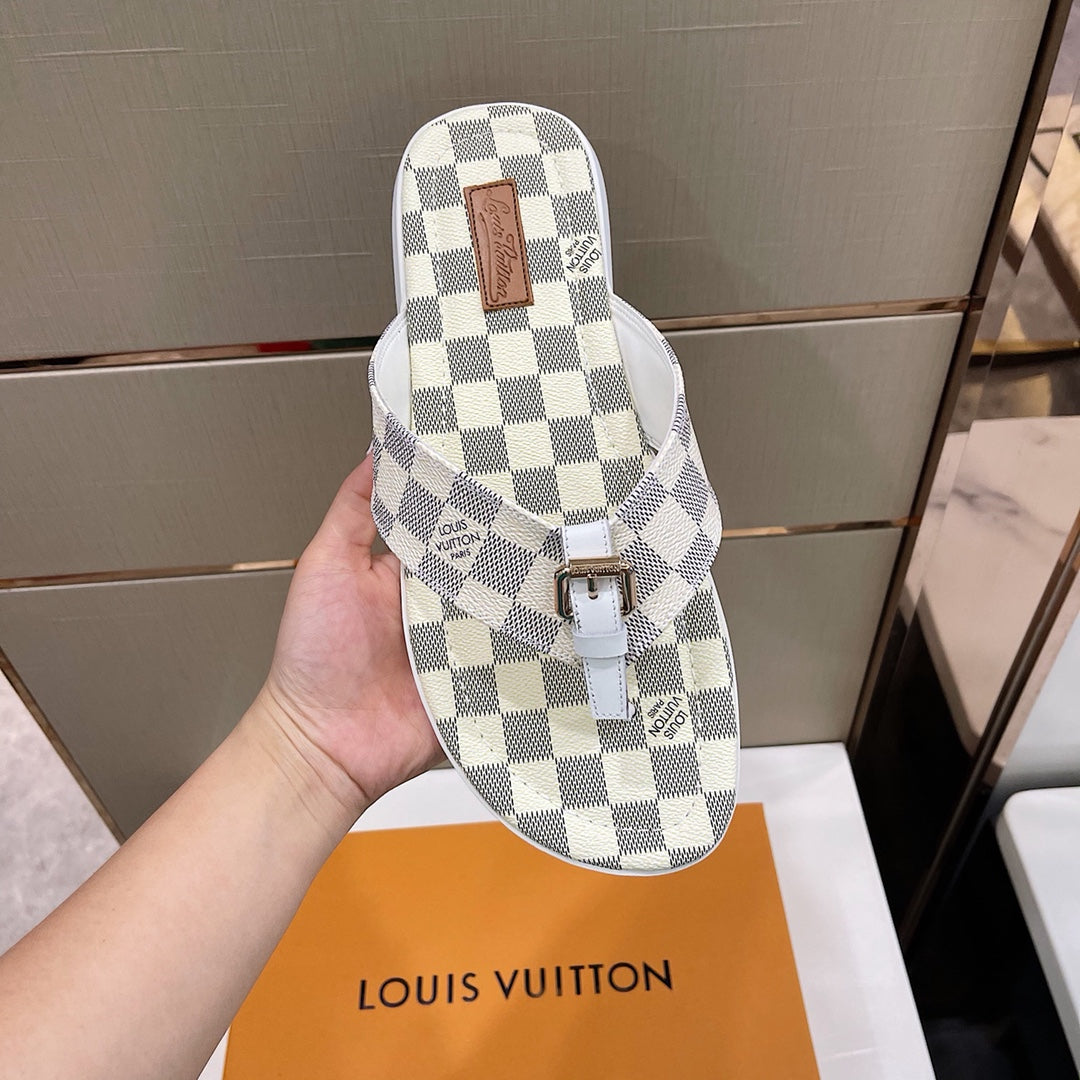 Louis Vuitton Men Slippers