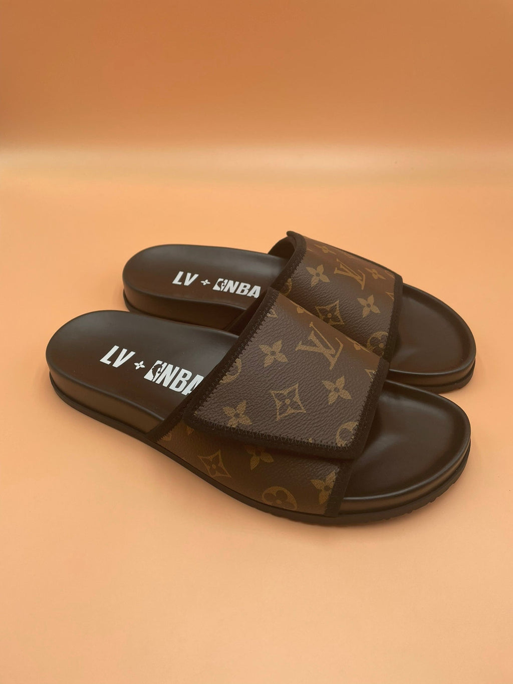Louis Vuitton Men Slides