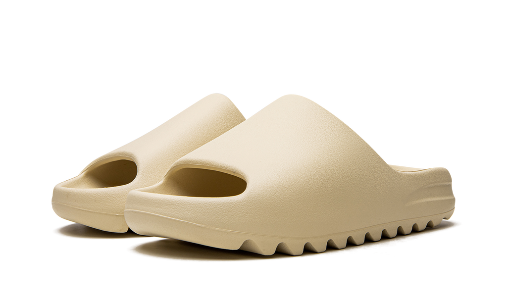 Yeezy Slide "Bone 2022" FZ5897