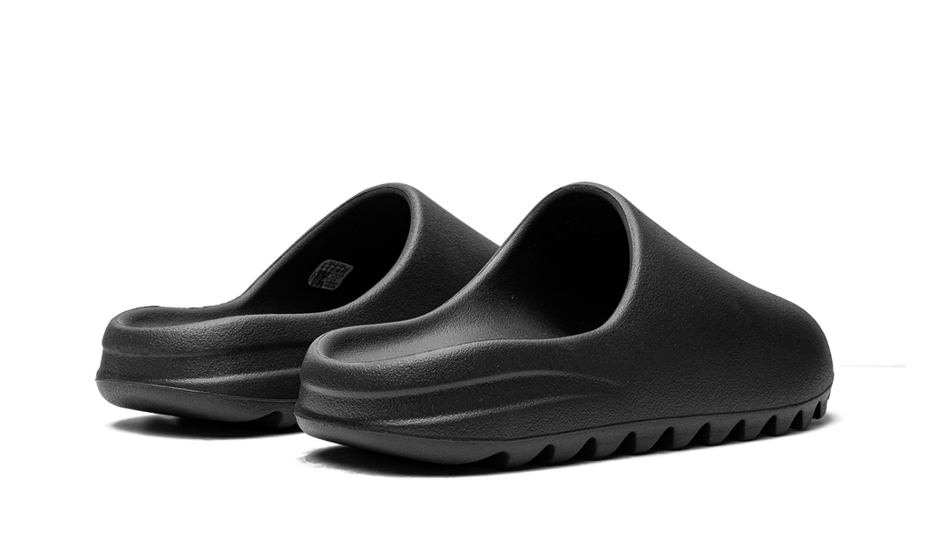 Yeezy Slide "Onyx 2022/2023" HQ6448