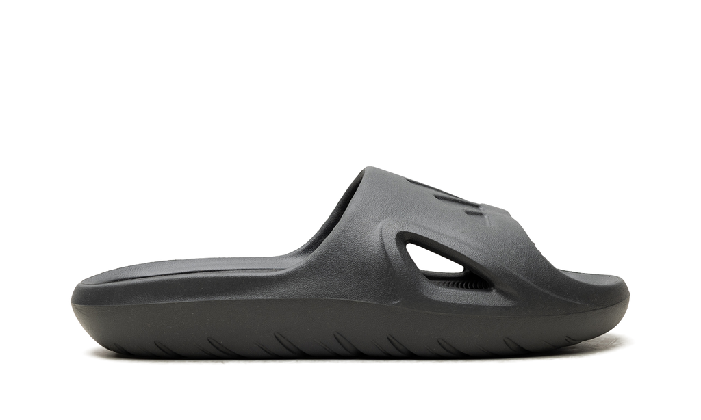 Adicane Slides "Carbon Core Black" HQ9915