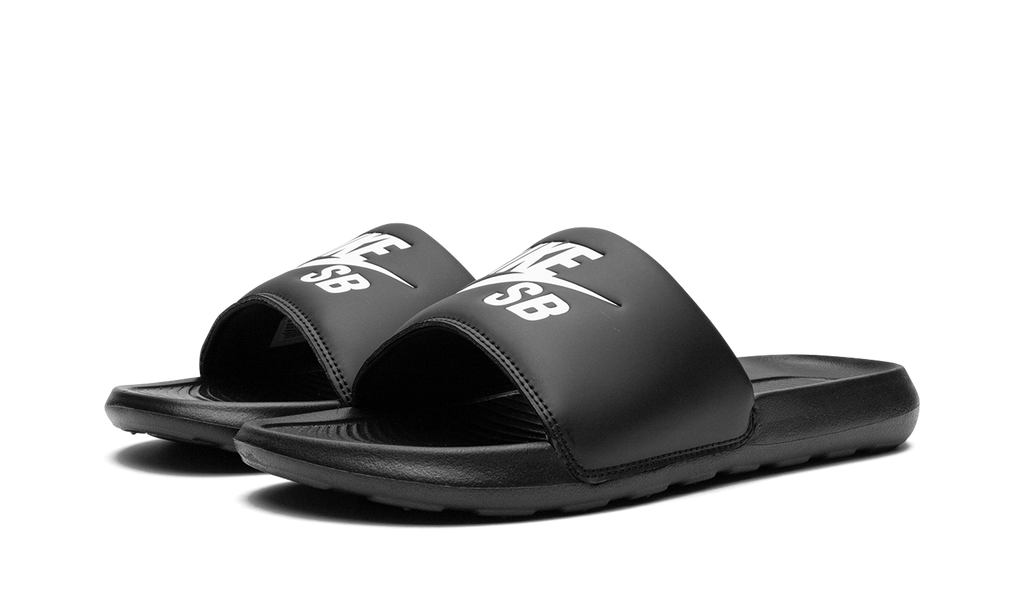 SB Victori One Slide "Black White" DR2018 001